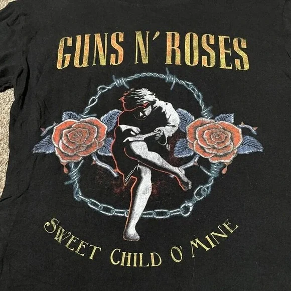 Guns N Roses Sweet Child O Mine Graphic T-Shirt Womens Medium Black Cotton Tee - Picture 2 of 4